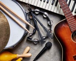 Müzik Eğitimi İçin Hangi Enstrümanı Seçmeliyim?: Yeteneklerinizi Keşfedeceğiniz İpuçları